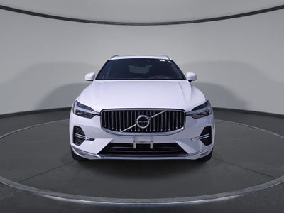 2023 Volvo XC60 B5 Plus Bright Theme