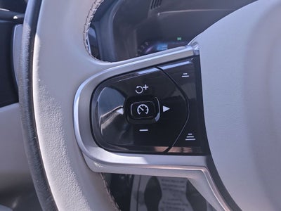 2023 Volvo XC60 B5 Core