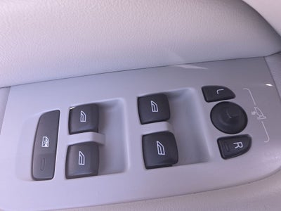 2023 Volvo XC60 B5 Core