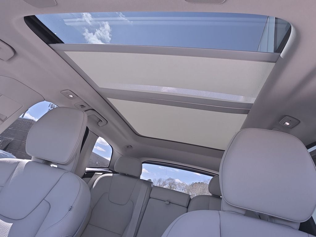 2023 Volvo XC60 B5 Core