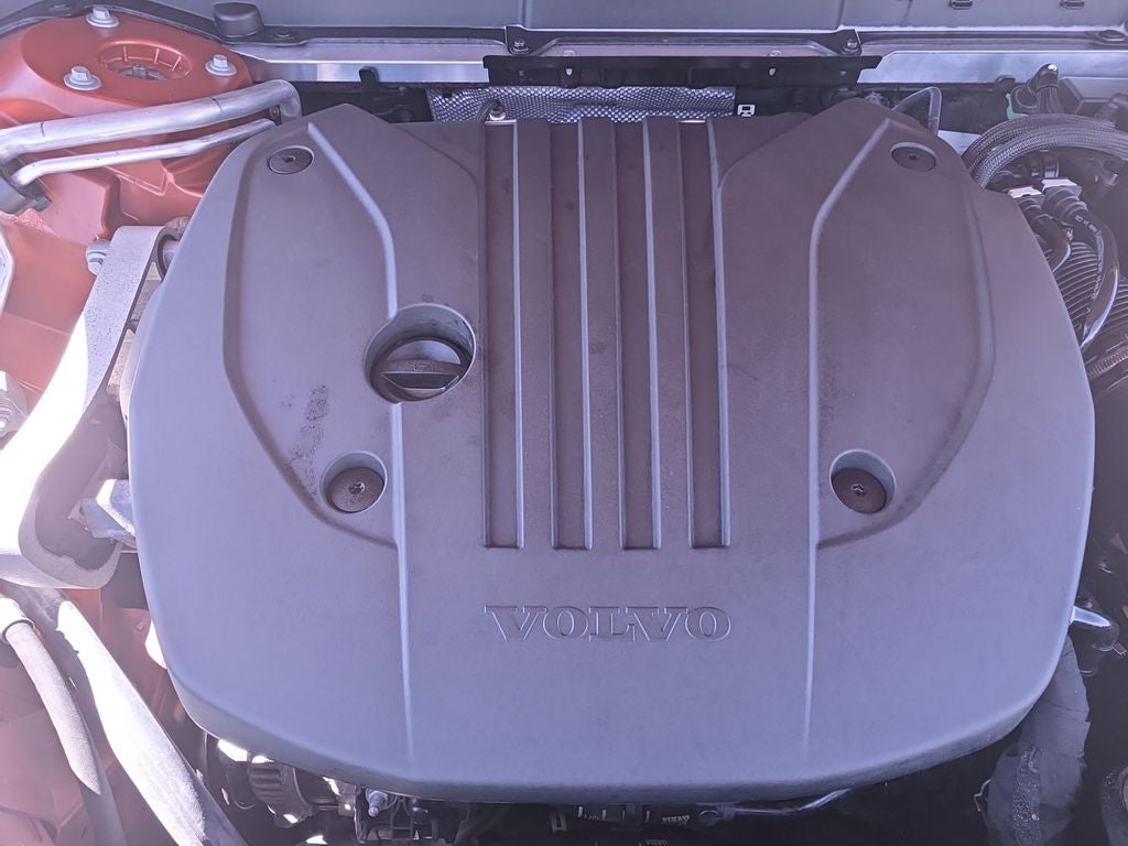 2023 Volvo XC60 B5 Core