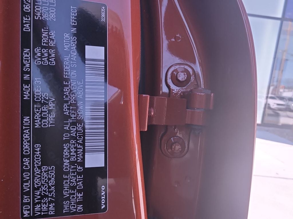 2023 Volvo XC60 B5 Core